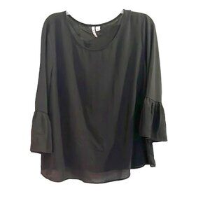 Elle bell sleeve blouse